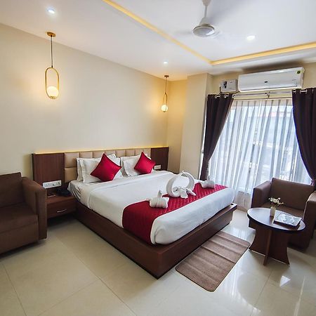Hotel Bliss จอร์ฮัต ภายนอก รูปภาพ
