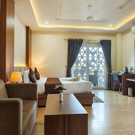 Hotel Bliss จอร์ฮัต ภายนอก รูปภาพ