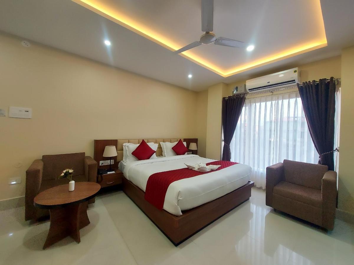 Hotel Bliss จอร์ฮัต ภายนอก รูปภาพ