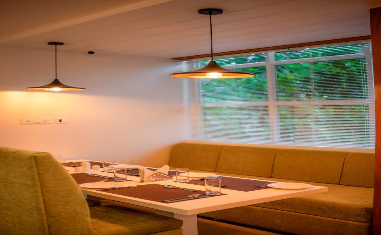 Hotel Bliss จอร์ฮัต ภายนอก รูปภาพ