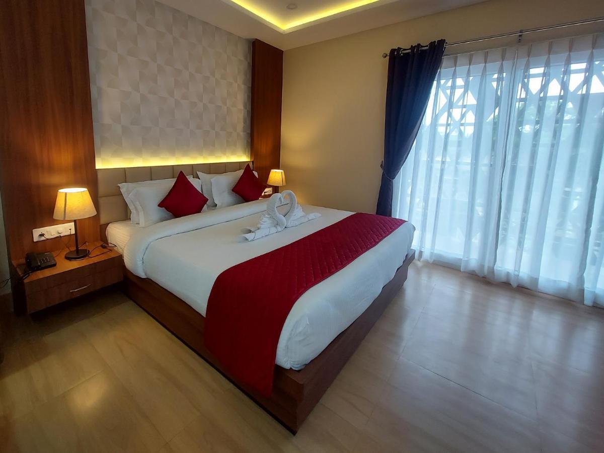 Hotel Bliss จอร์ฮัต ภายนอก รูปภาพ