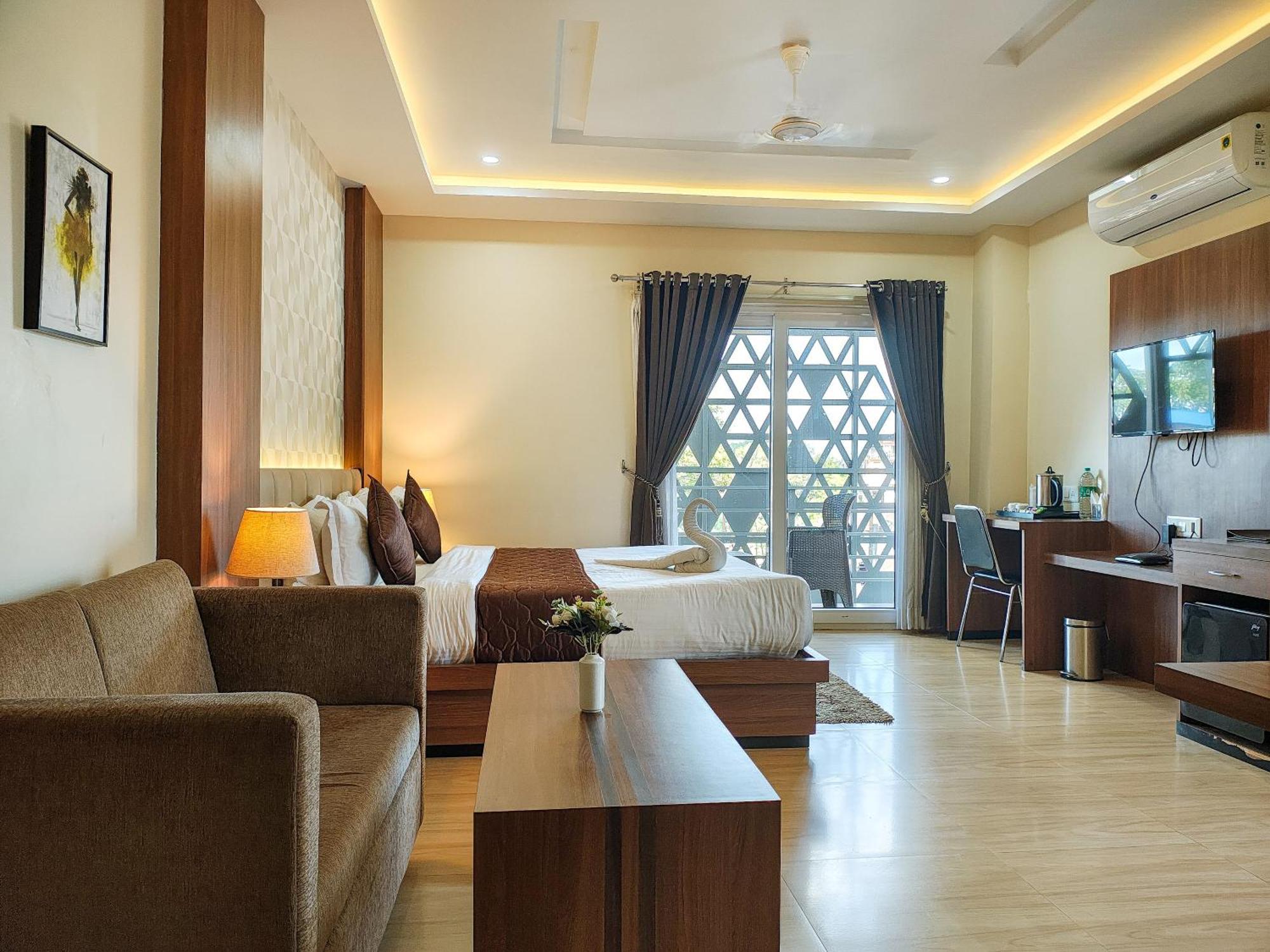 Hotel Bliss จอร์ฮัต ภายนอก รูปภาพ